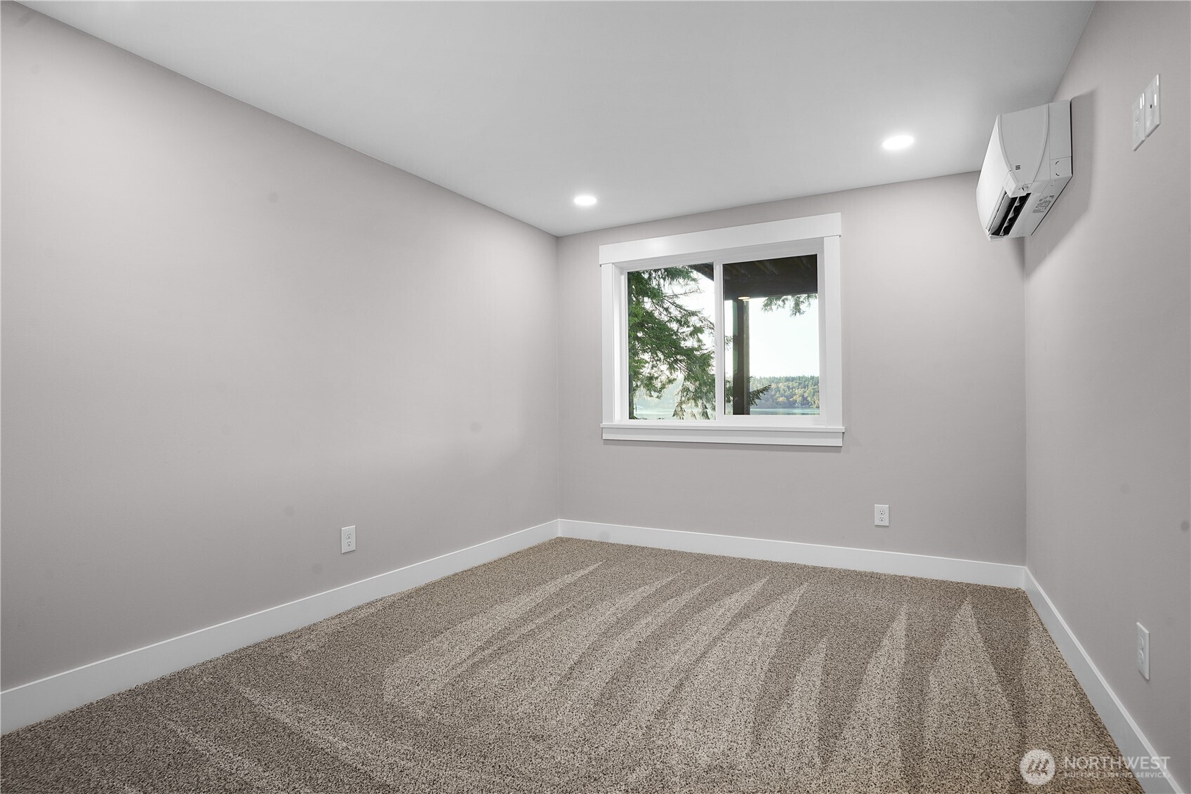 8104 Ellison Loop Property Photo 30