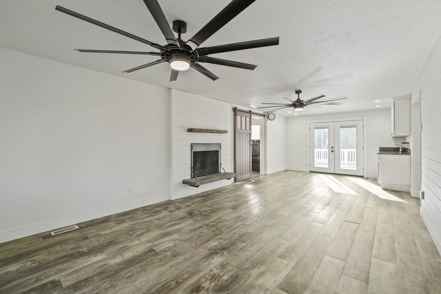 16904 49th Street Property Photo 13