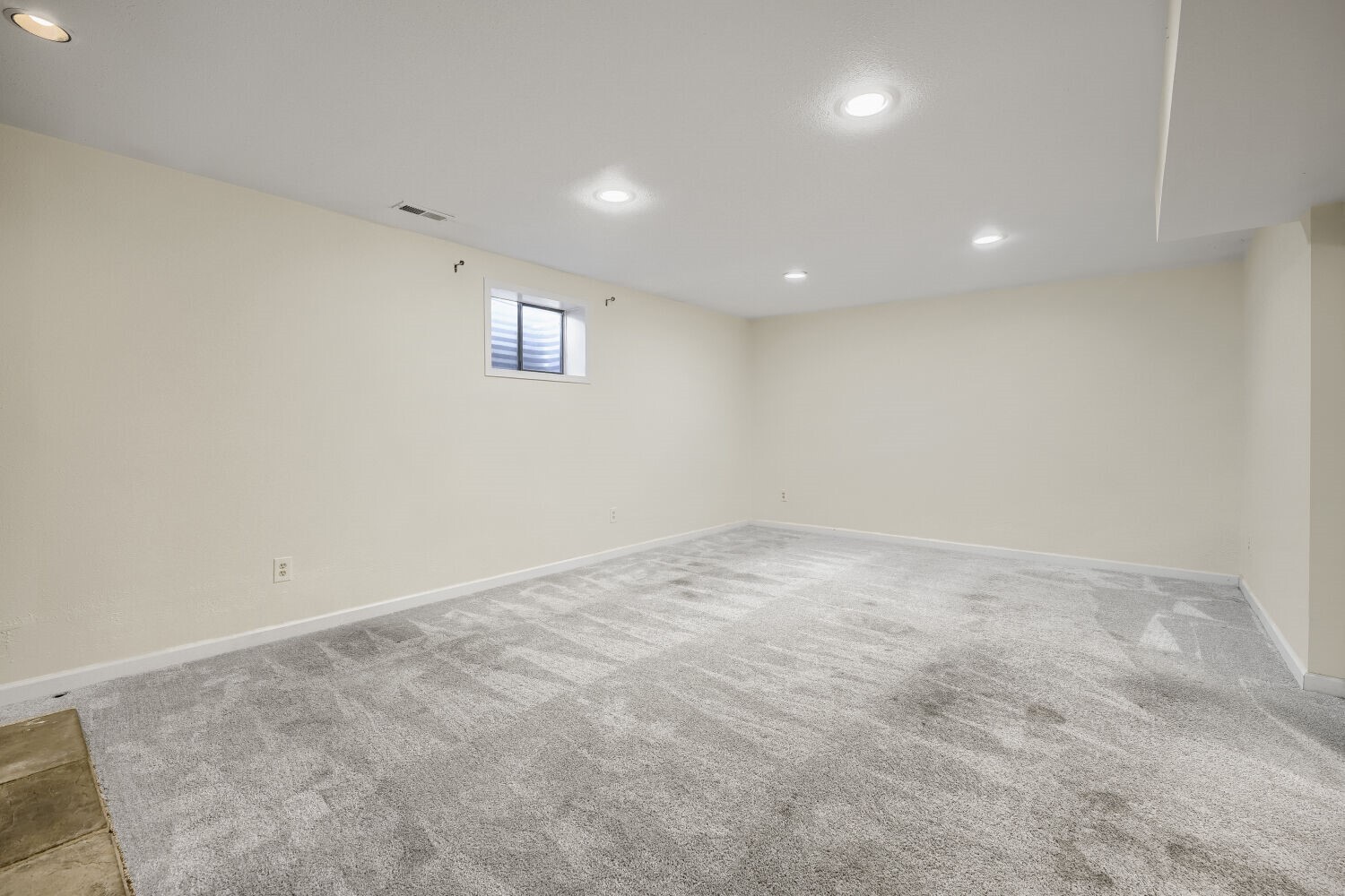 16904 49th Street Property Photo 24