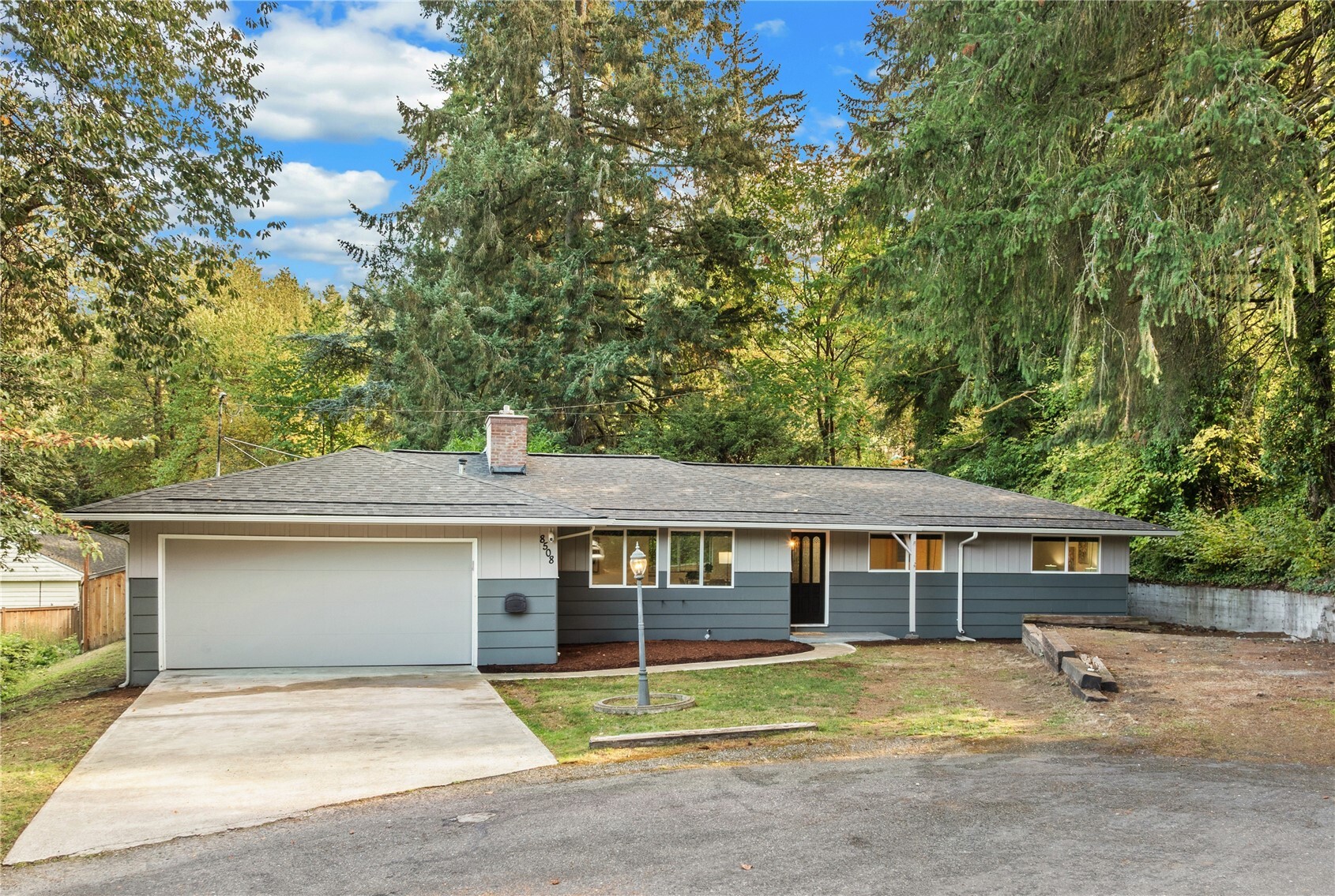 8508 Bellwood Drive Property Photo 1
