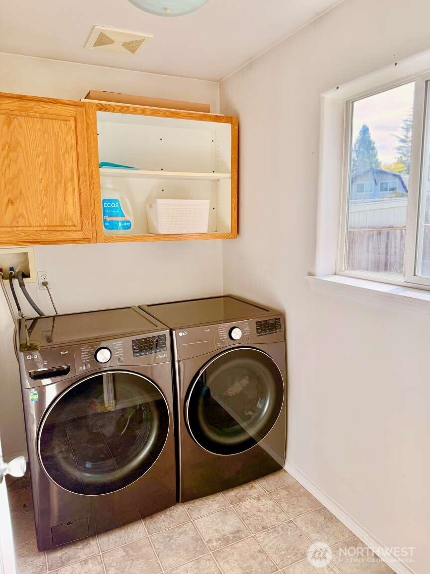 8190 Skagit Way Property Photo 14