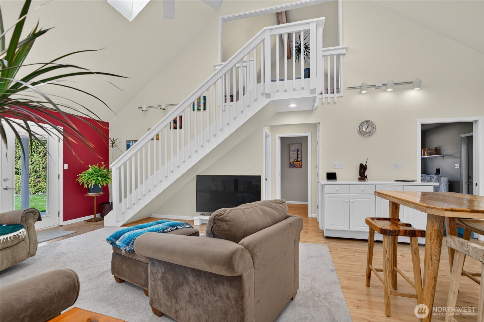 27852 Y Lane Property Photo 4