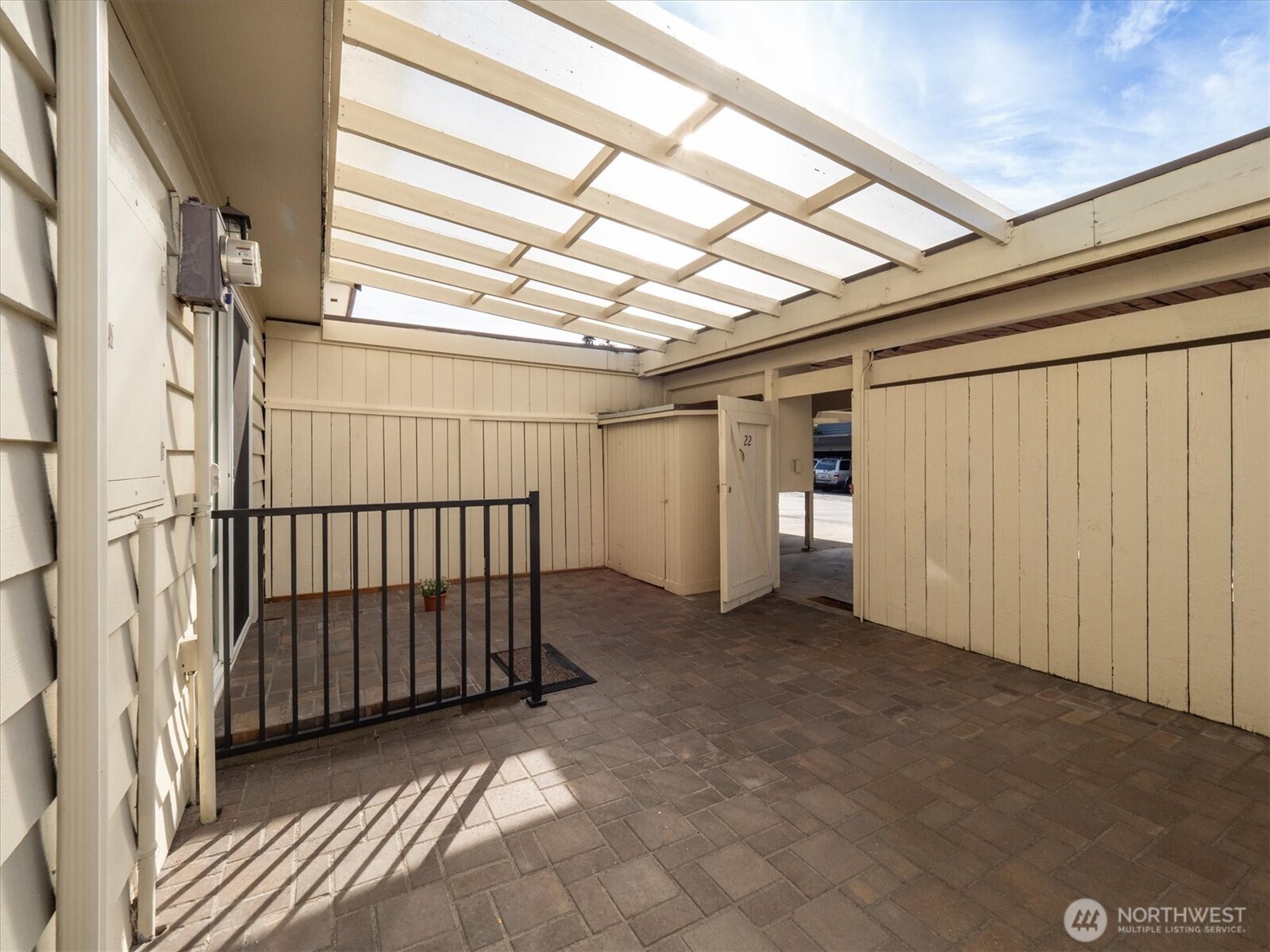 1525 Nw 195th Street 22 Property Photo 16