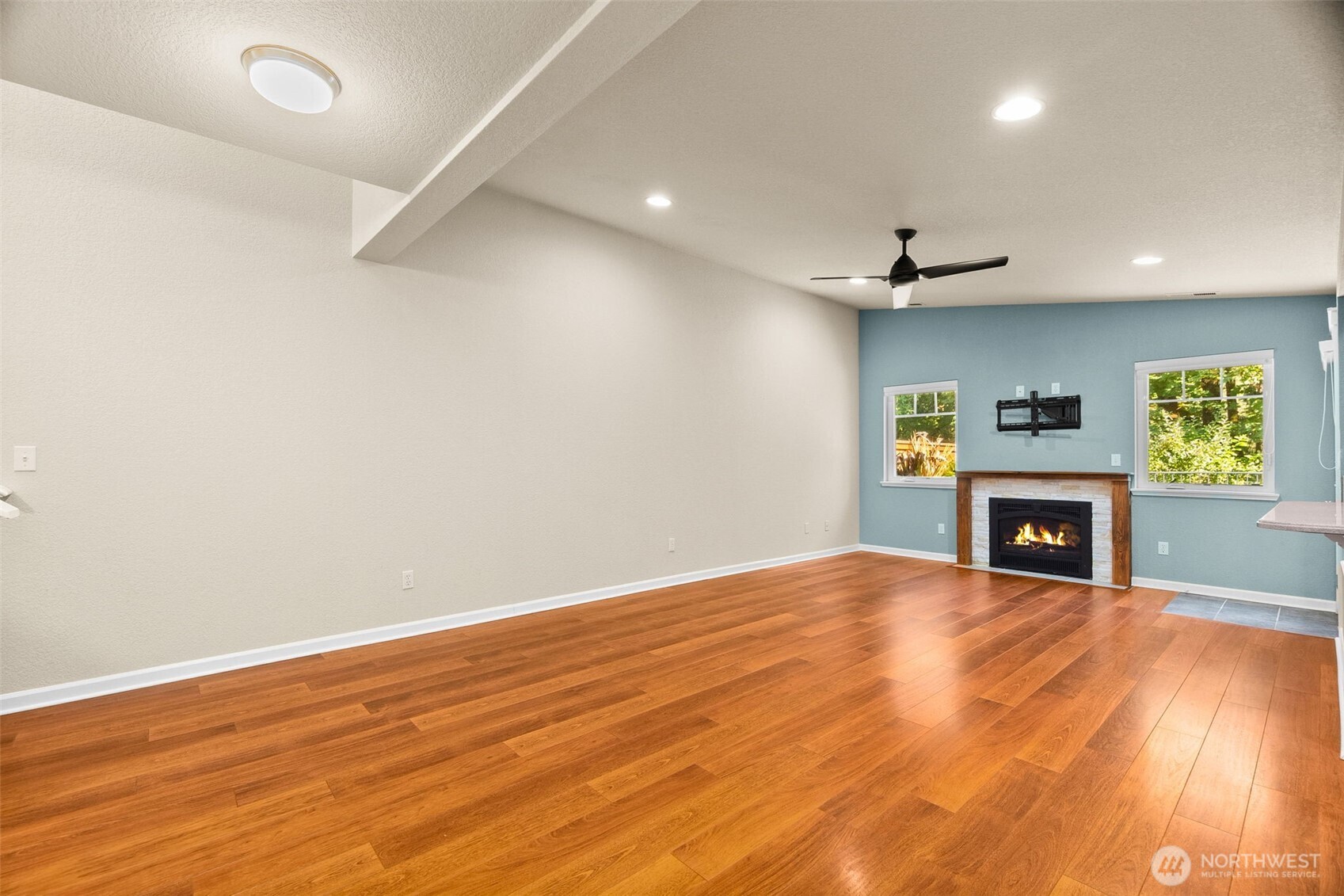 3488 Simmons Mill Court B Property Photo 6