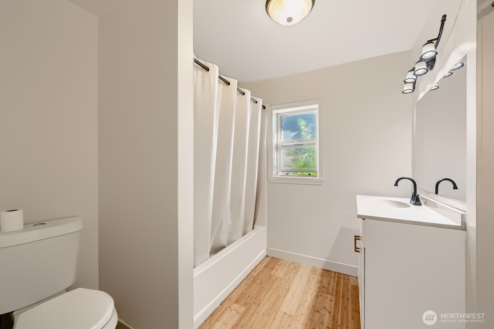 603 Ne Road 19 Property Photo 25