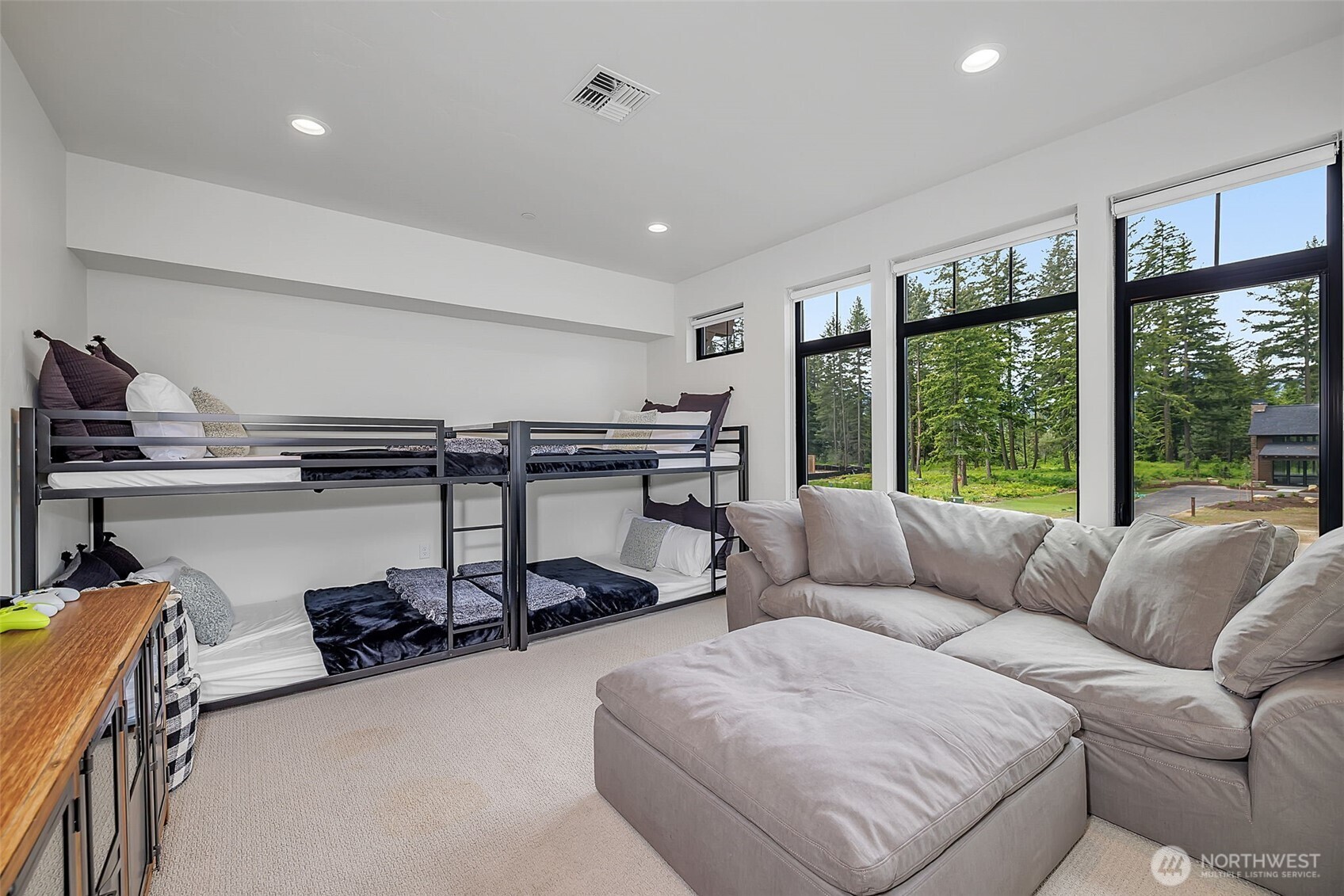 1400 Kokanee Loop Property Photo 19