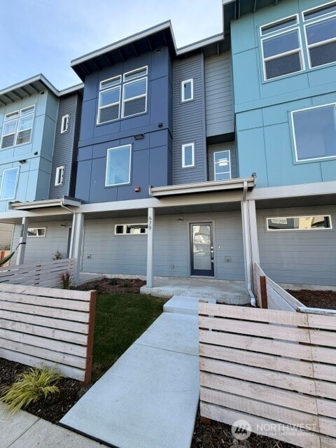 679 (lot 4) Venture Way Property Photo 1
