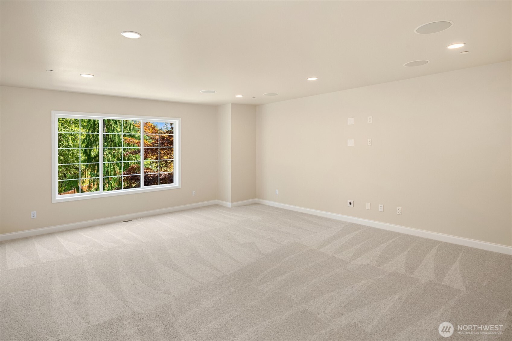 9463 221st Place Property Photo 29
