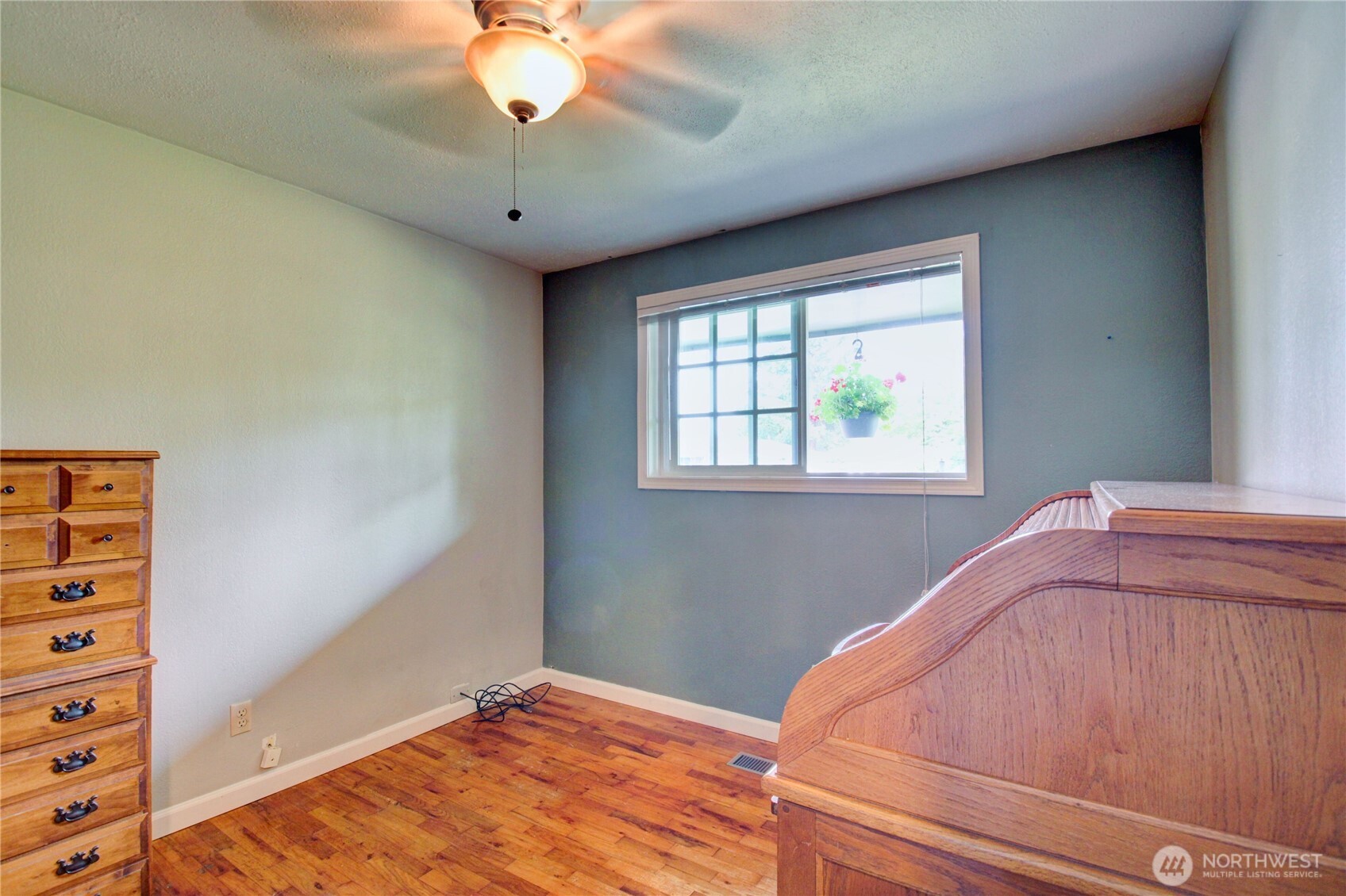 21213 Plaza Drive Property Photo 21