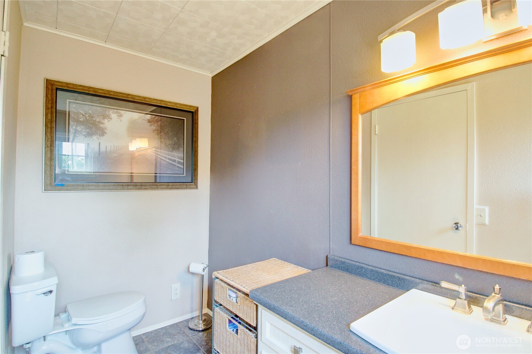 21213 Plaza Drive Property Photo 22