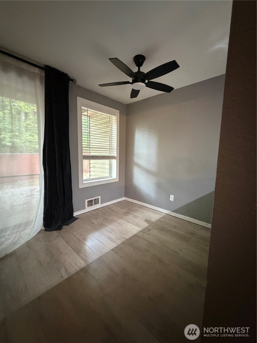 17515 118th Avenue B6 Property Photo 10
