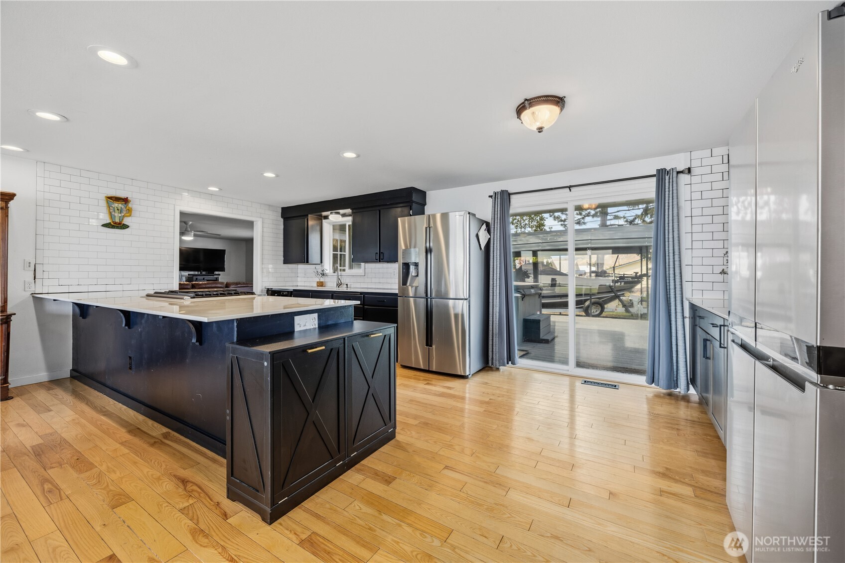 501 1st Street Property Photo 10