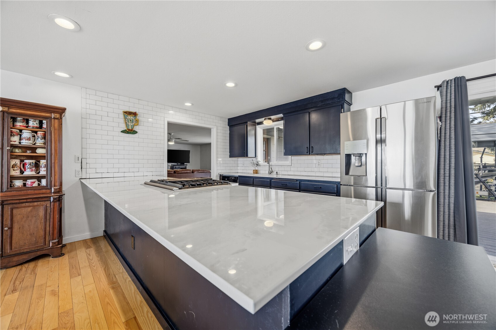 501 1st Street Property Photo 11