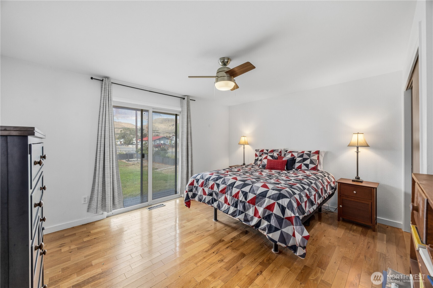 501 1st Street Property Photo 21
