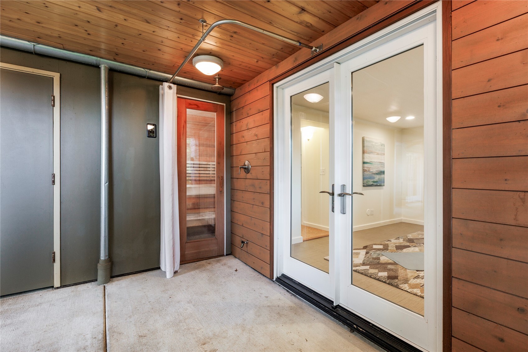 12051 4th Avenue Property Photo 22