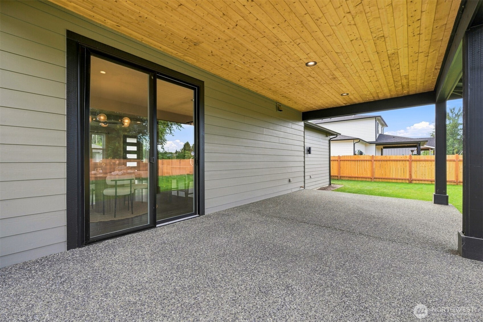 929 Crimson Court Property Photo 35