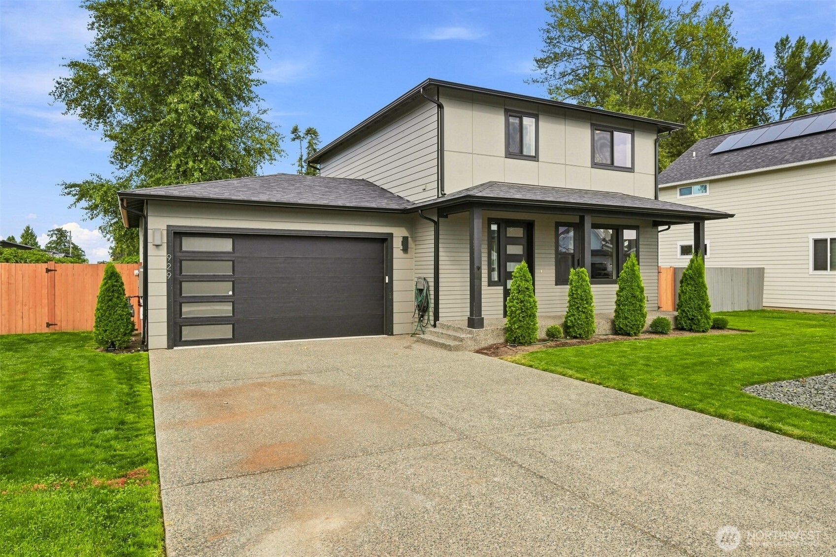 929 Crimson Court Property Photo 36