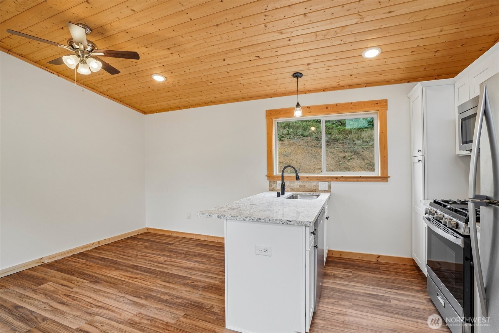 1836 Hazel Dell Road Property Photo 9