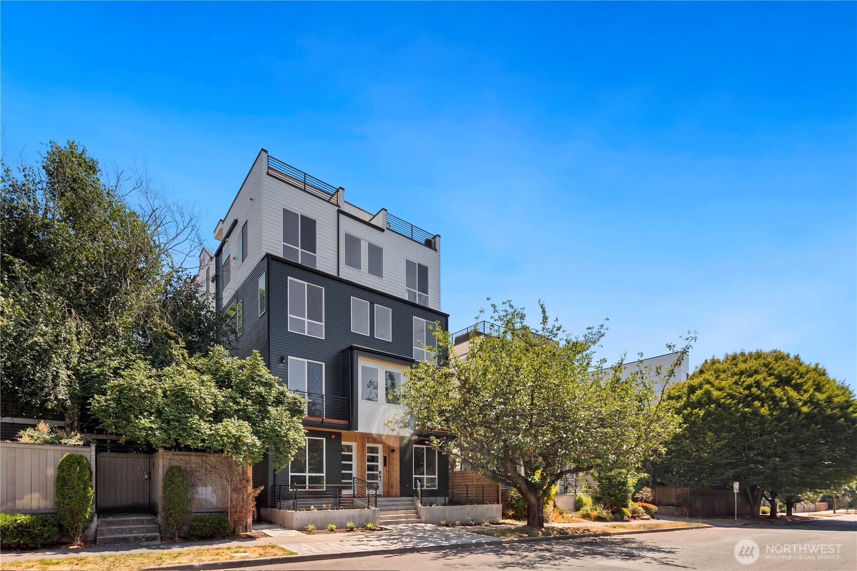 1820 14th Avenue A Property Photo 3