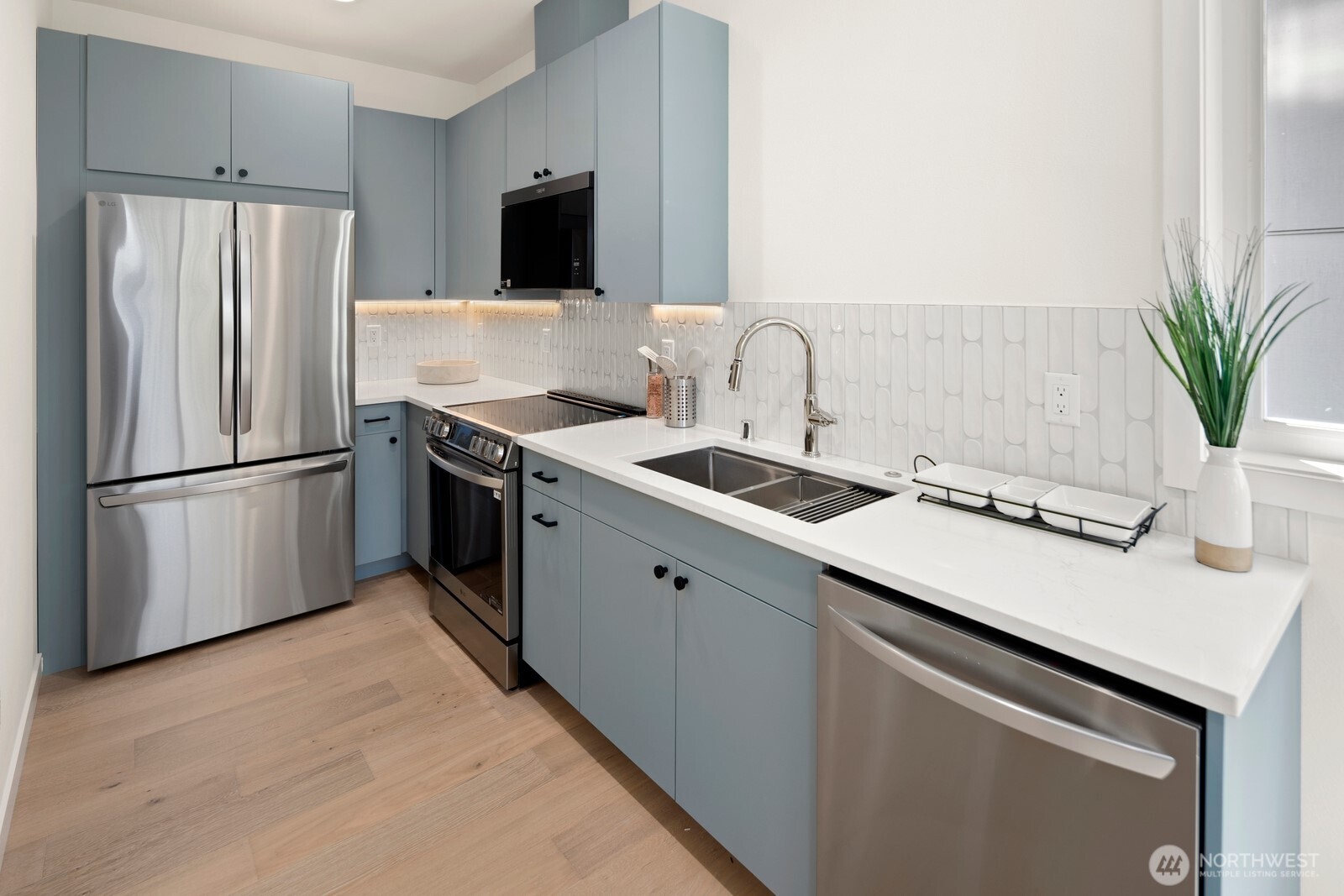 1820 14th Avenue A Property Photo 12