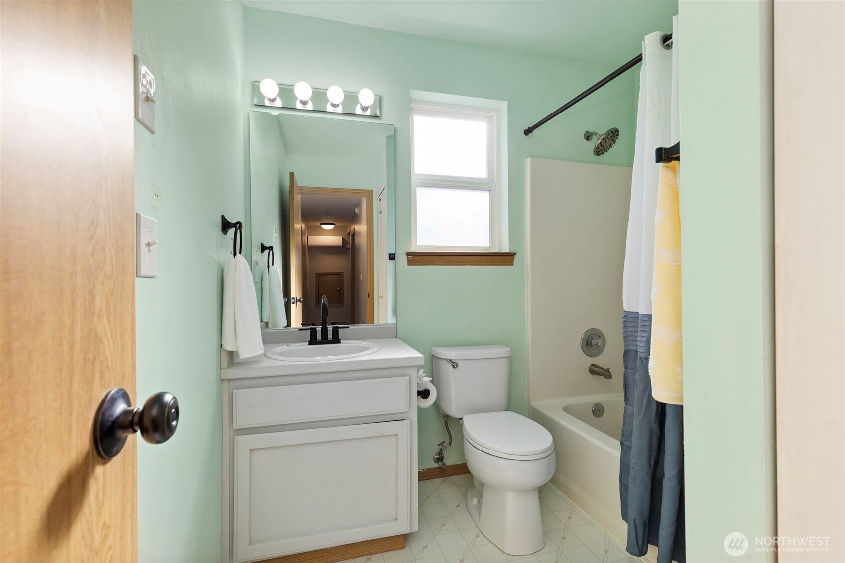 7680 Beacon Place Property Photo 21