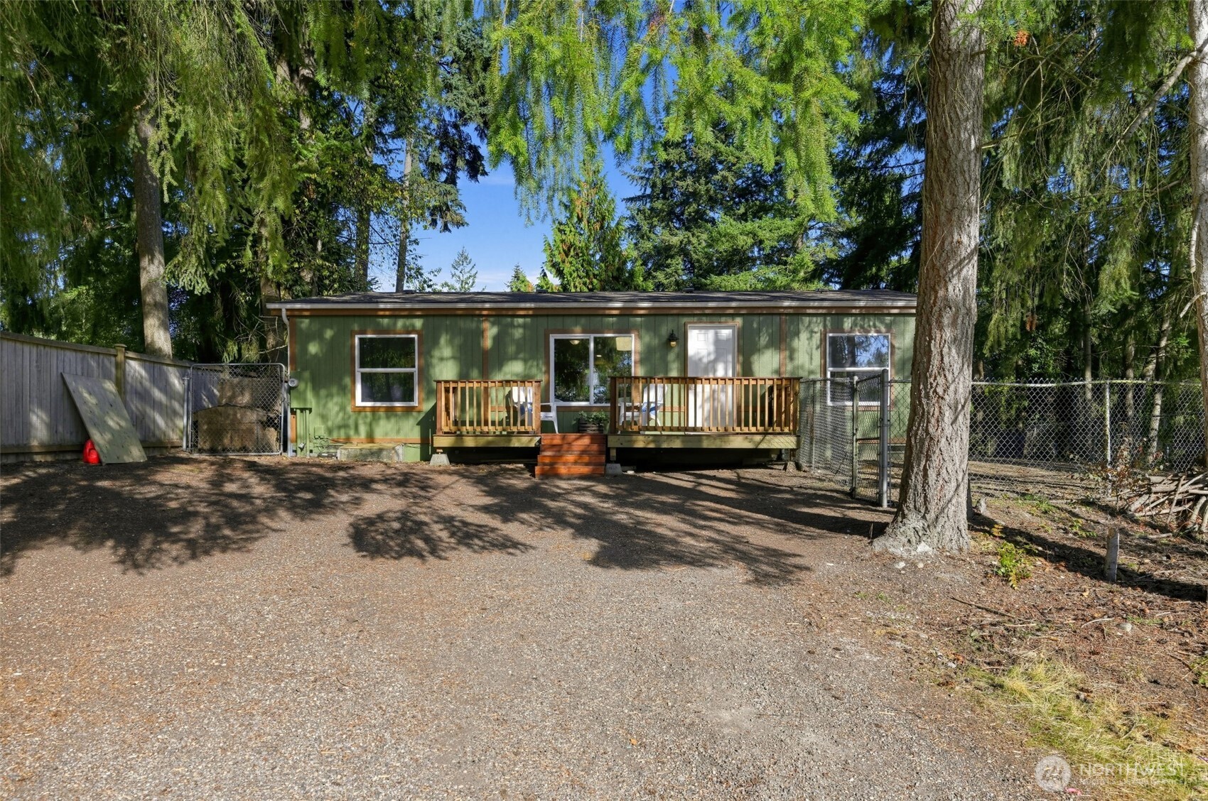 11321 201st Ave E Property Photo 2