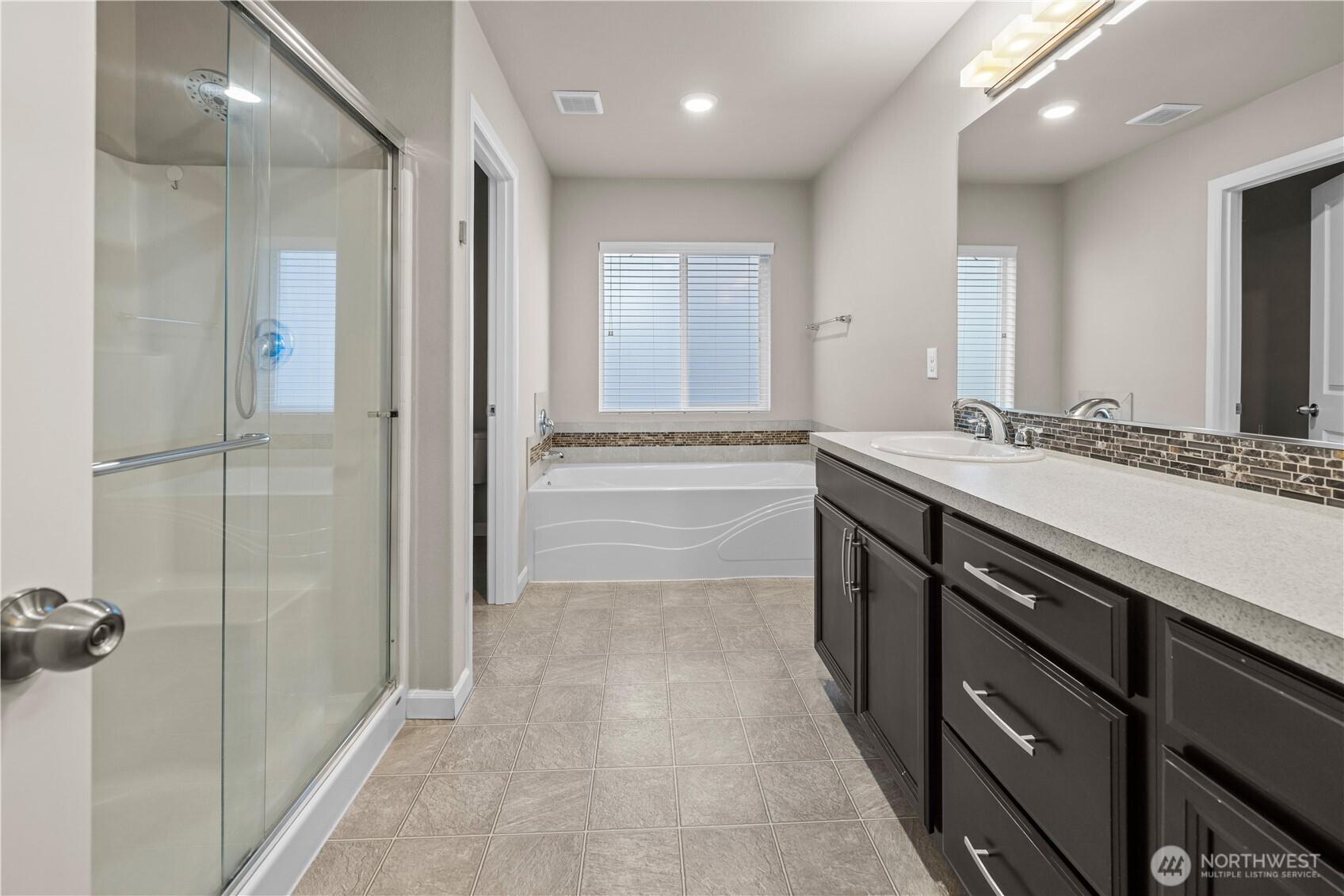 514 Woodduck Drive Property Photo 14
