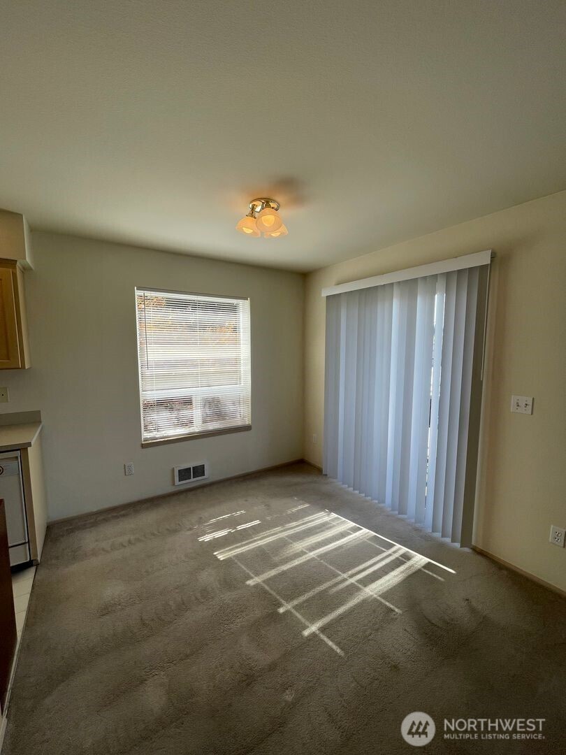 3208 Rockefeller Avenue B/d Property Photo 3