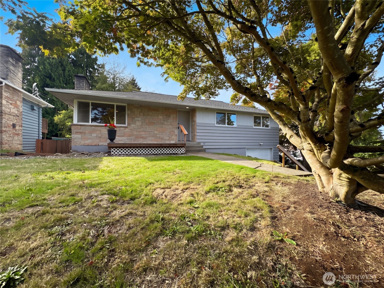 11245 12th Avenue Property Photo 6