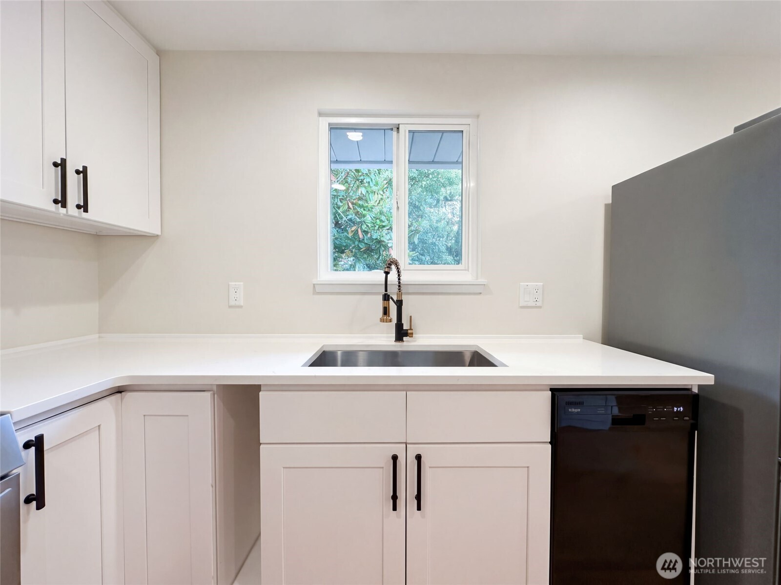 11245 12th Avenue Property Photo 12