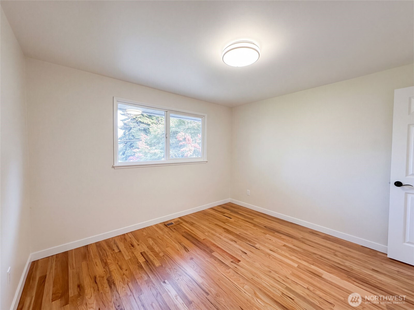 11245 12th Avenue Property Photo 23