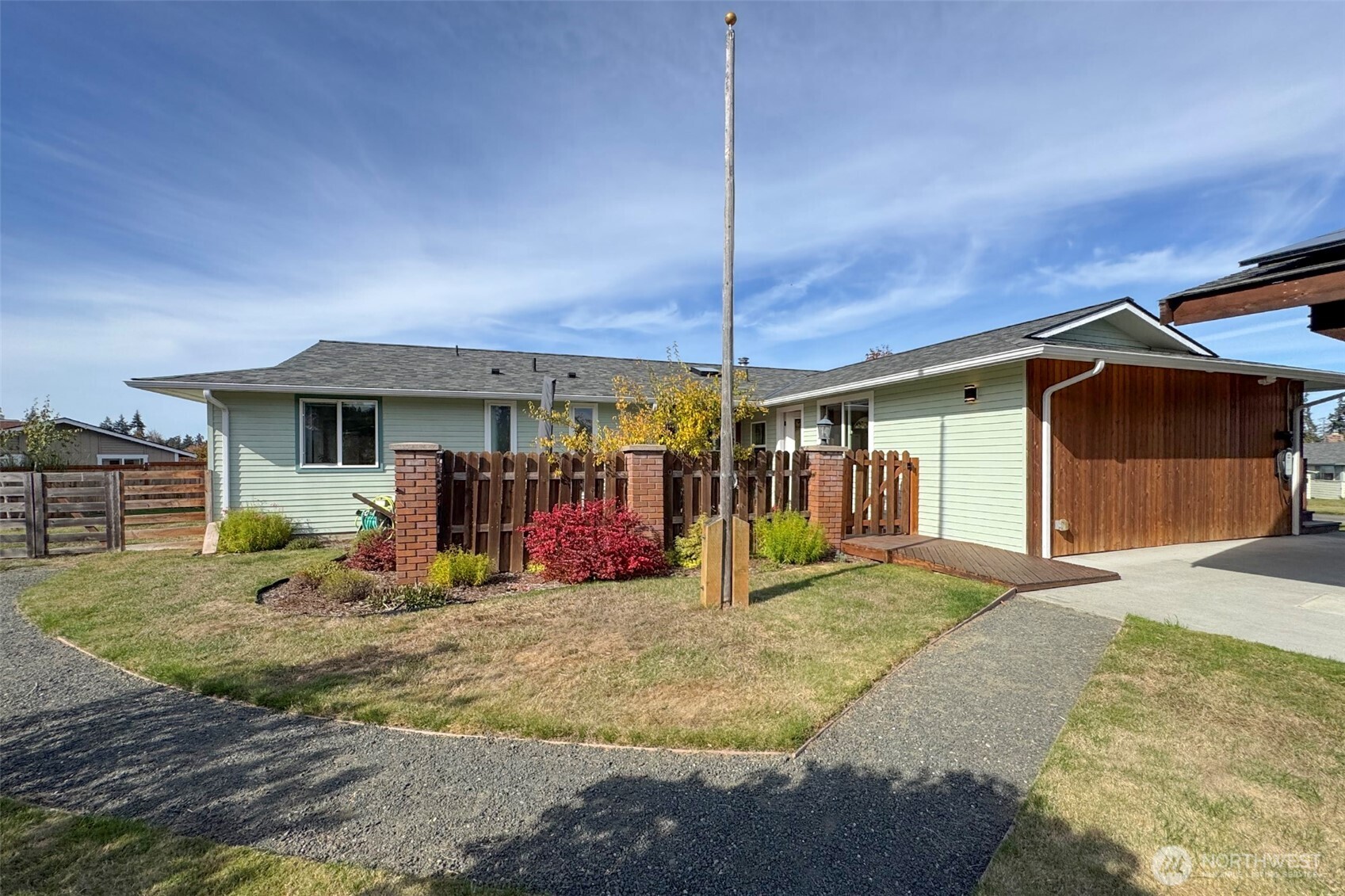 808 S Golf Course Road Property Photo 4