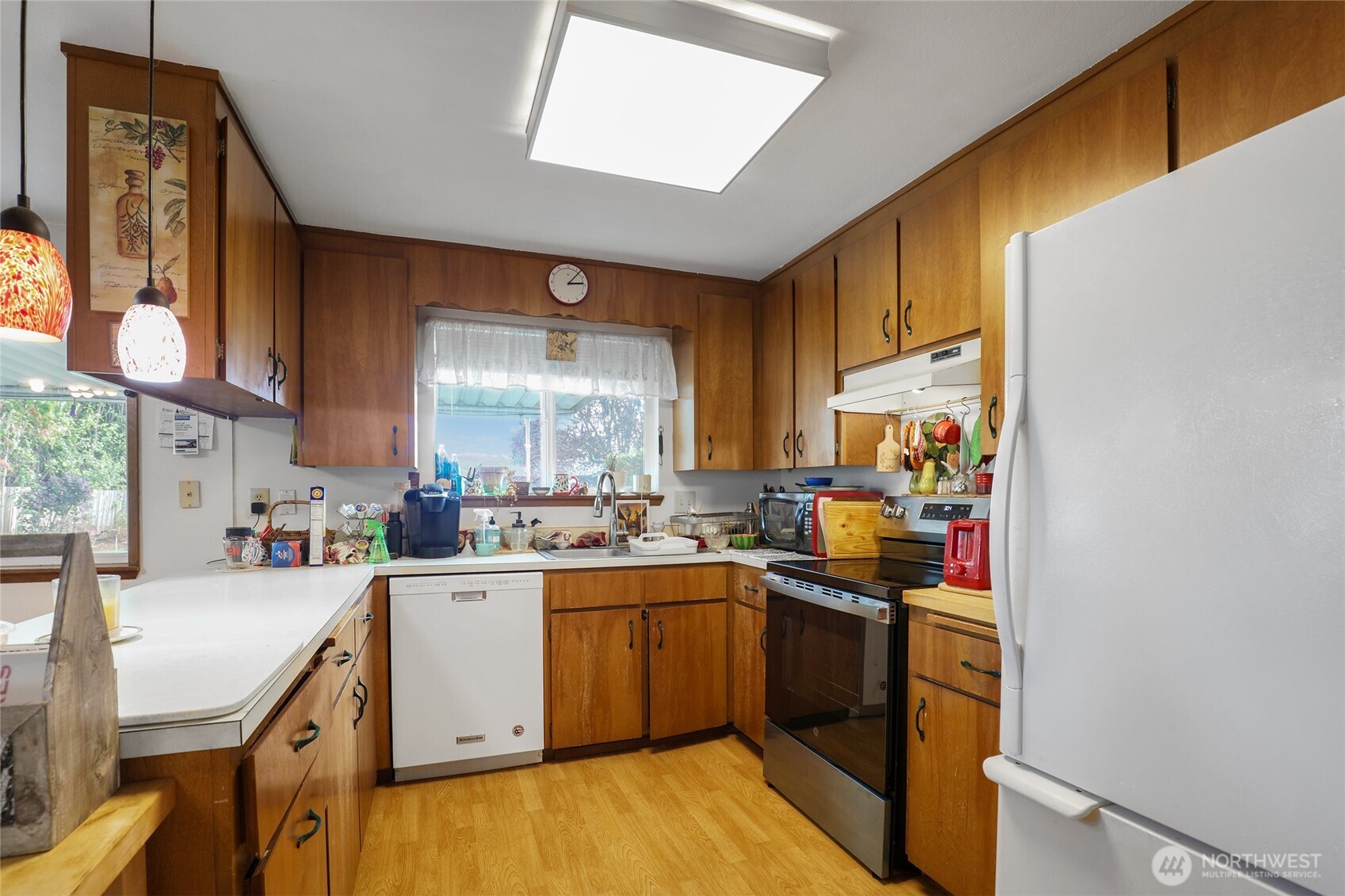 649 C Court Property Photo 6