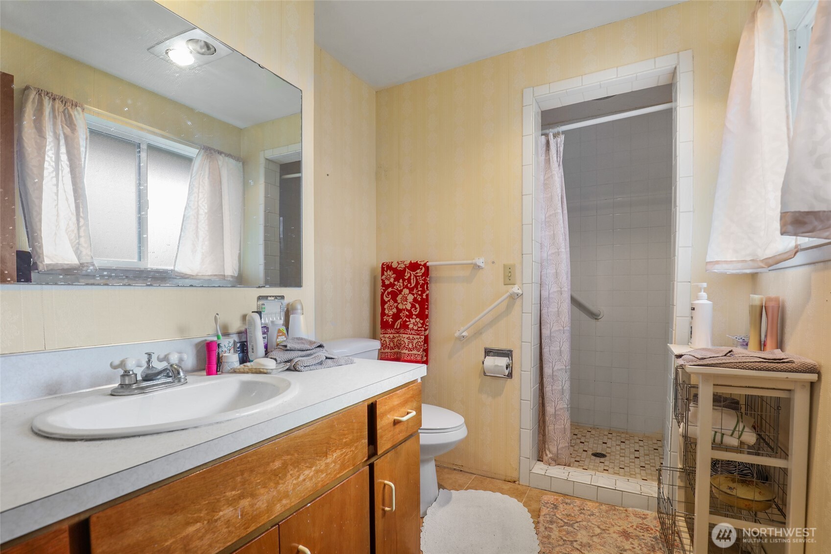 649 C Court Property Photo 12