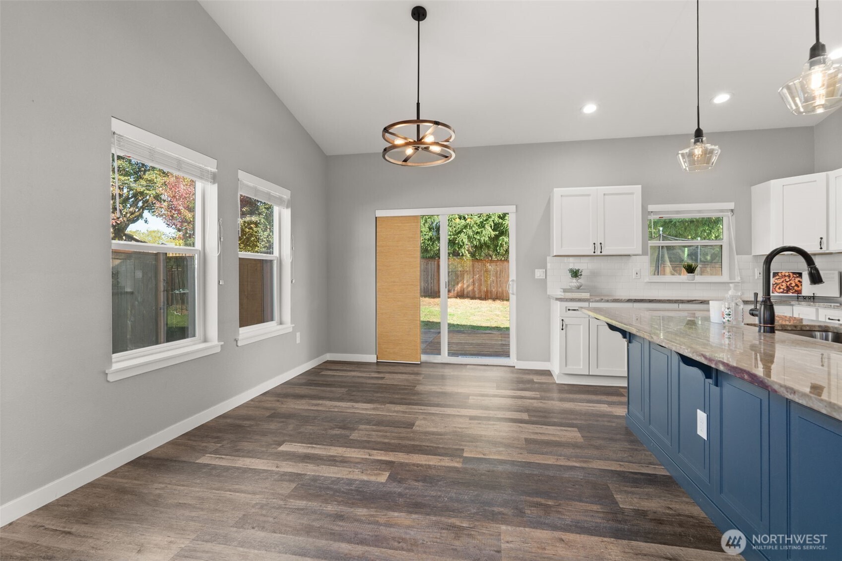 228 Fenway Drive Property Photo 10