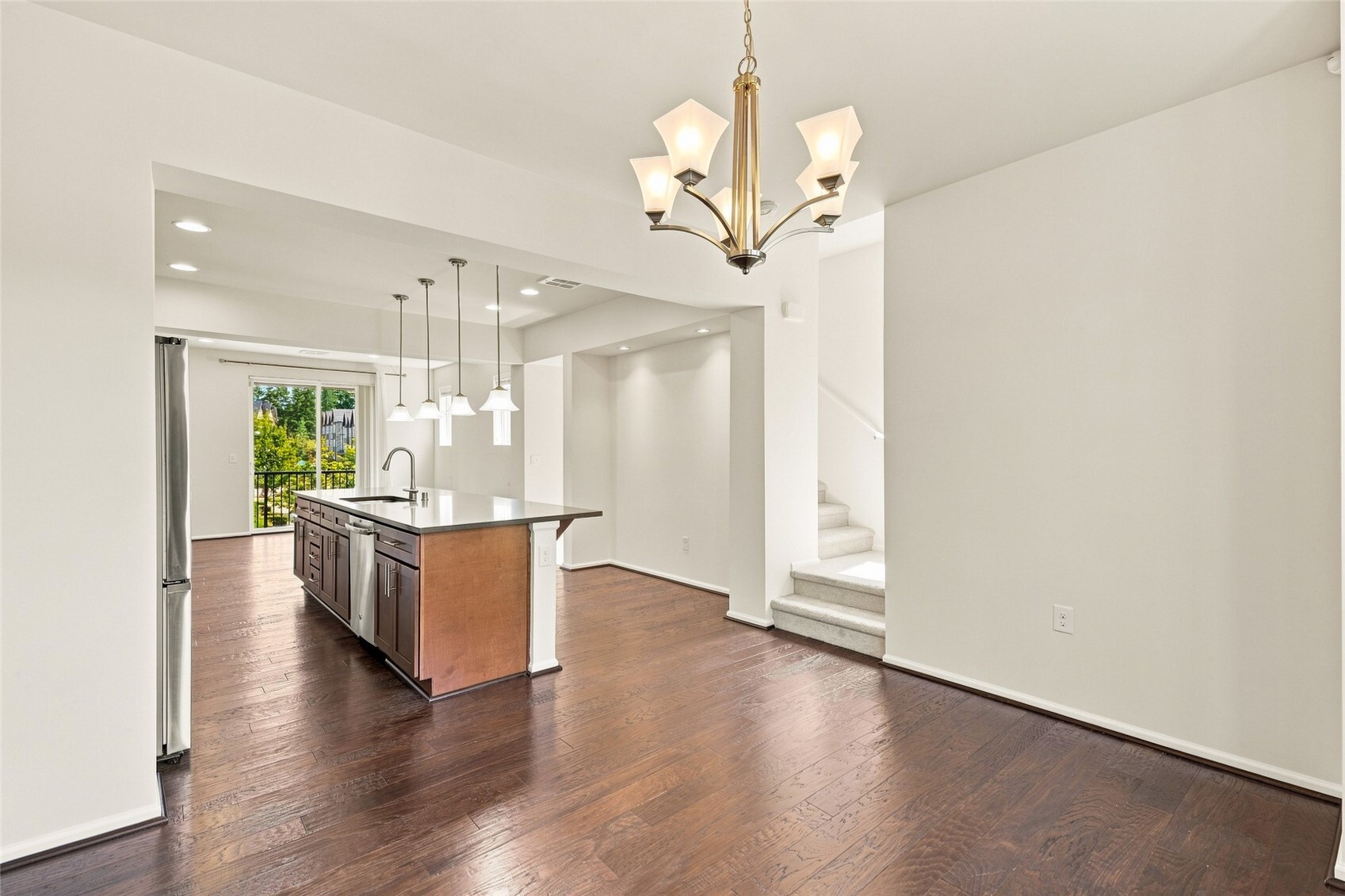 11208 19th Drive Property Photo 5