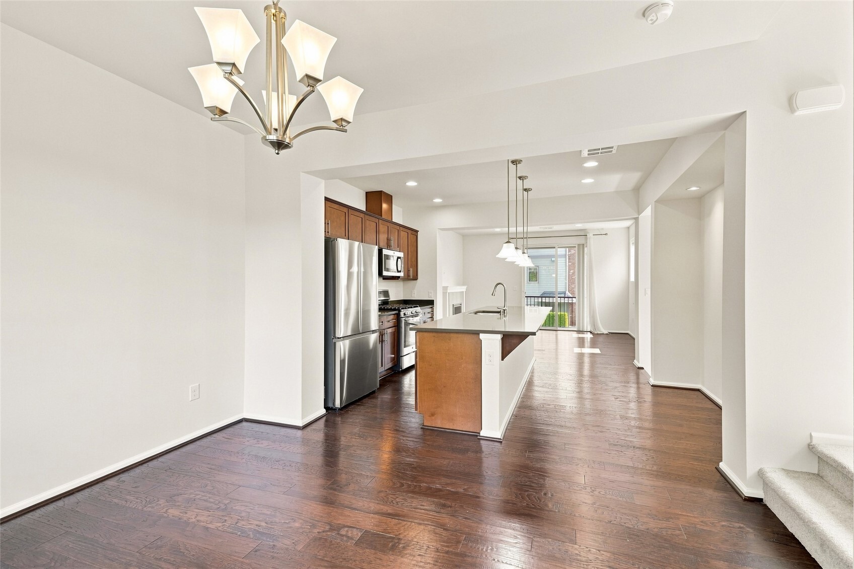 11208 19th Drive Property Photo 6