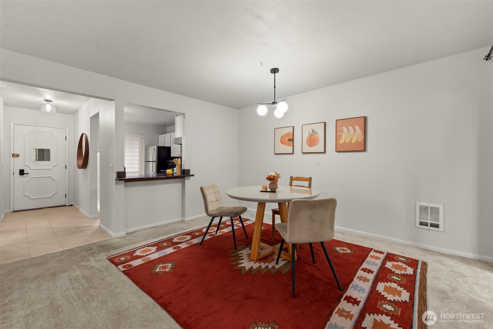 1622 103rd Place L2 Property Photo 8
