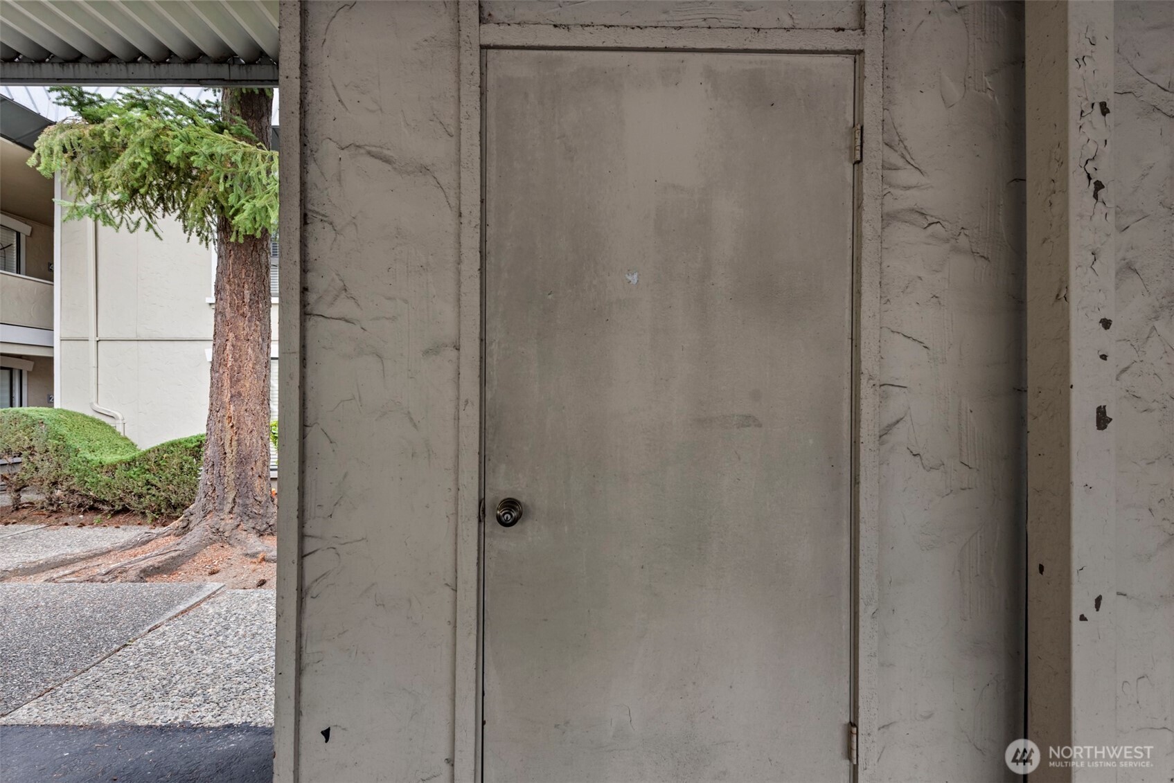 1622 103rd Place L2 Property Photo 21