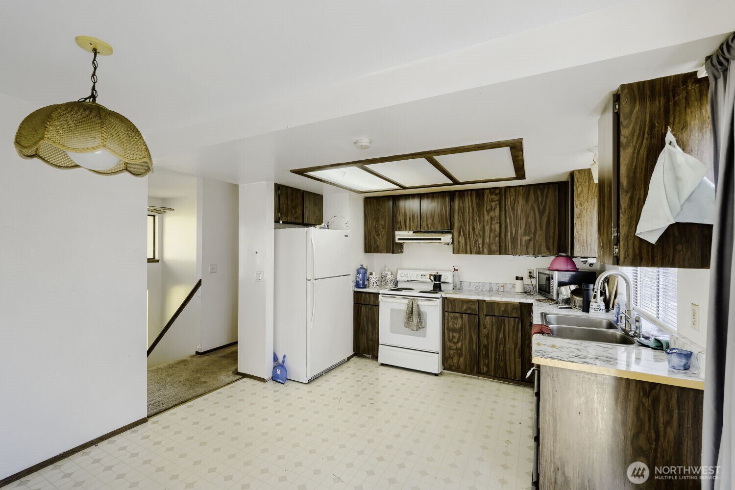 8046 S 116th Street Property Photo 5