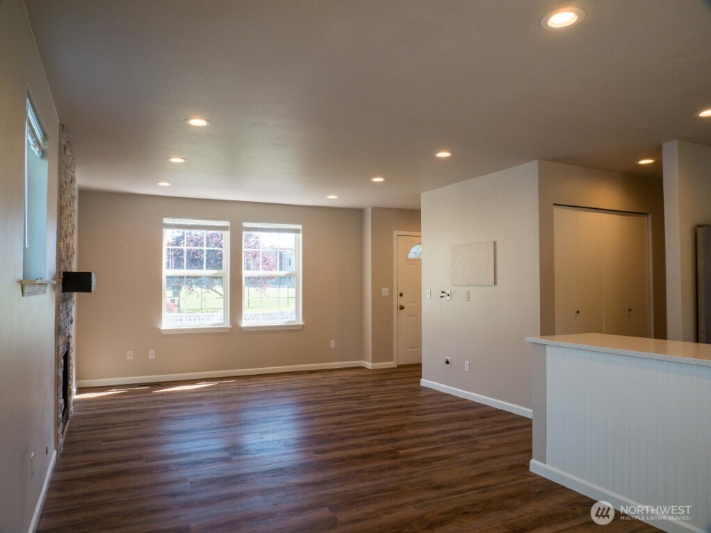 111 Alder Street Property Photo 4