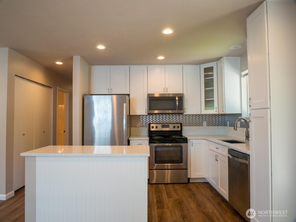 111 Alder Street Property Photo 6