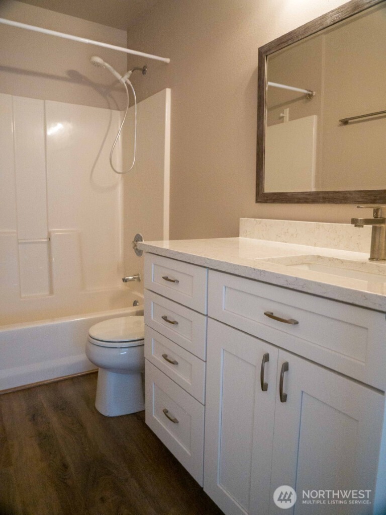 111 Alder Street Property Photo 17
