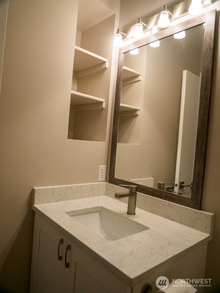 111 Alder Street Property Photo 19
