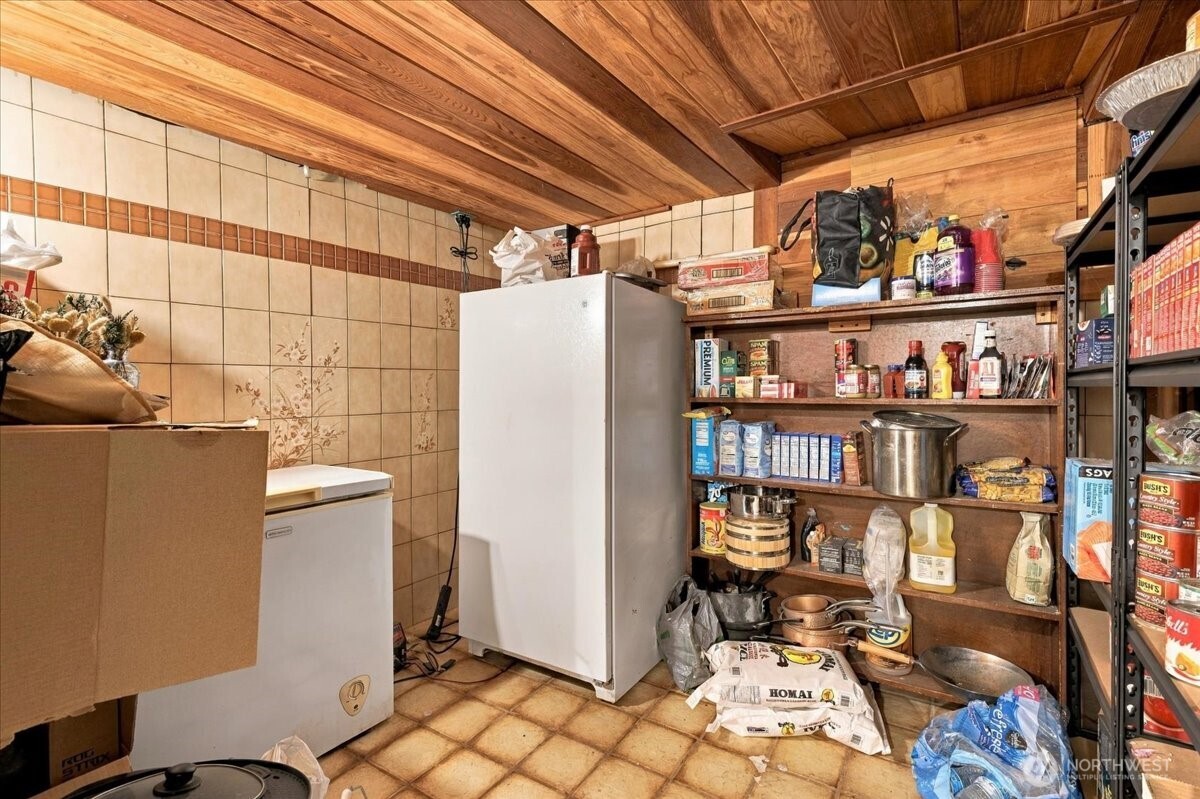 213 Roosevelt Drive Property Photo 25