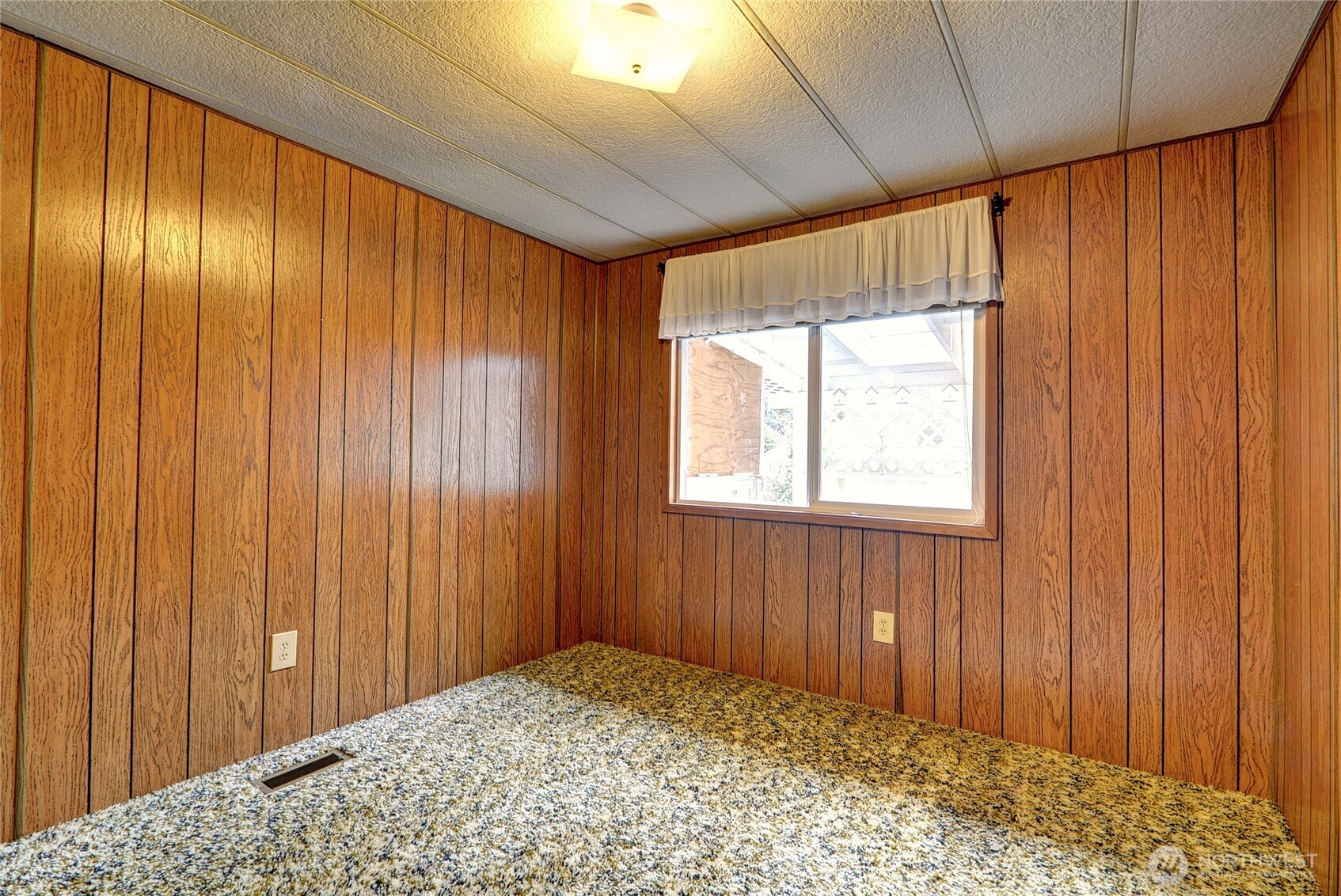 4787 Neptune Circle Property Photo 14