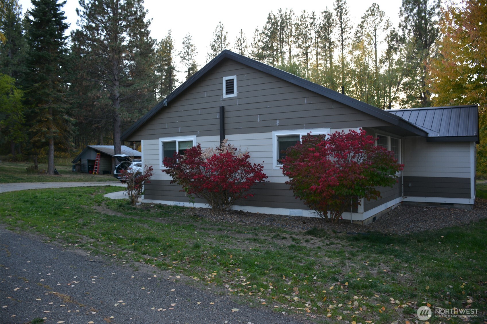 11231 Hwy 970 Property Photo 3