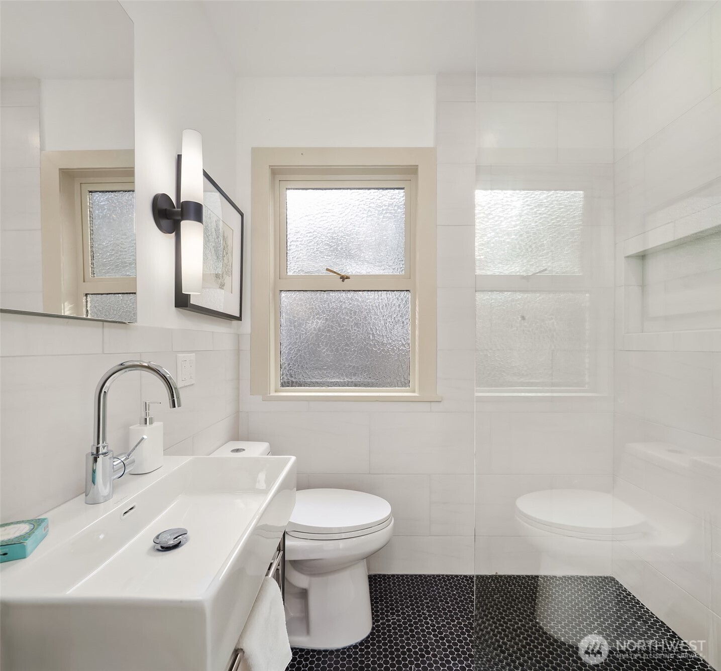 535 N 74th Street Property Photo 12