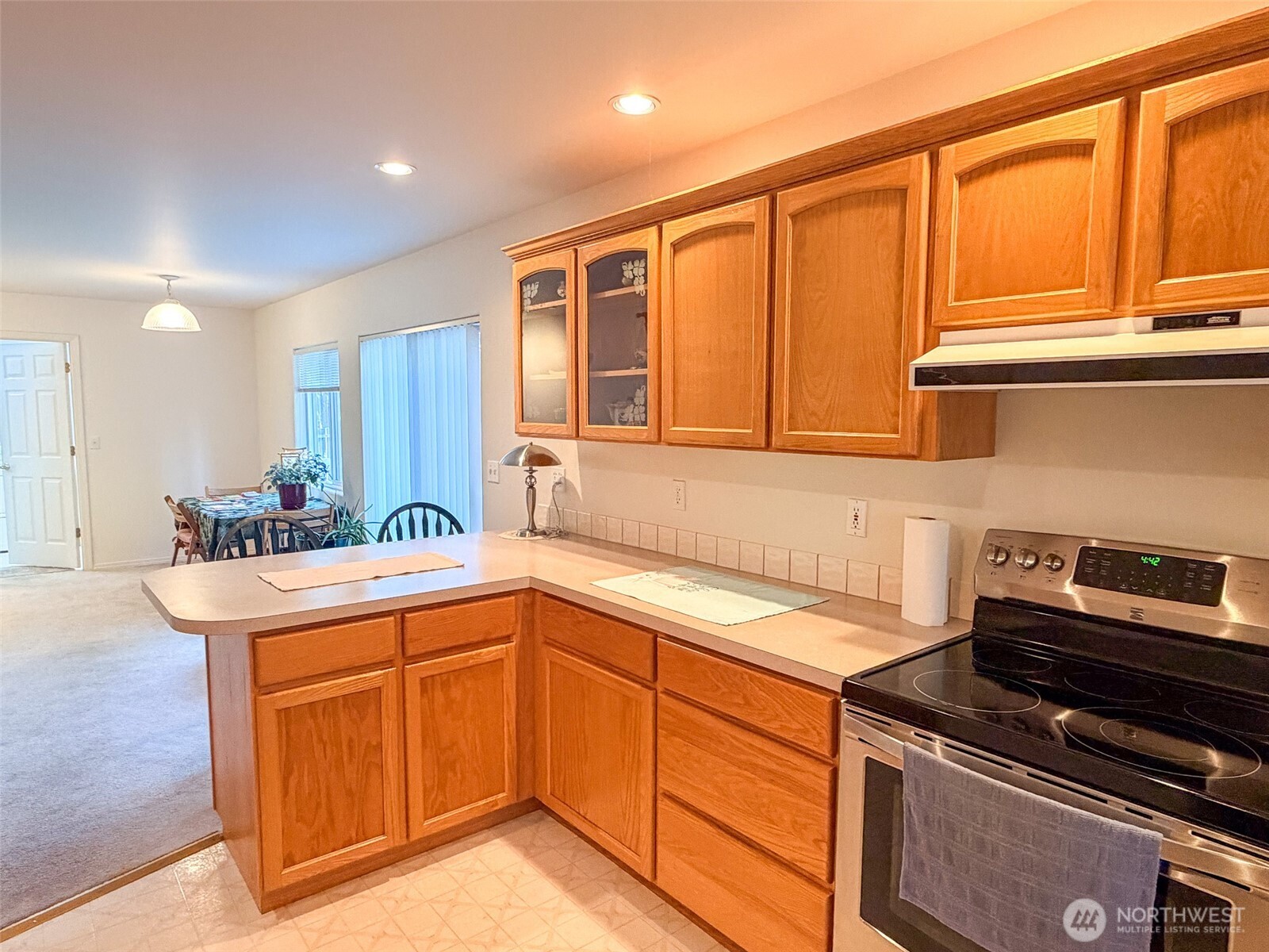 1344 Hancock Street Property Photo 10