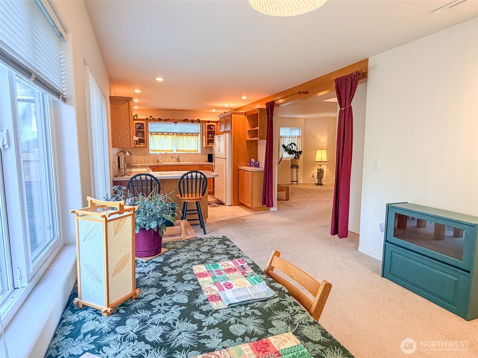 1344 Hancock Street Property Photo 13